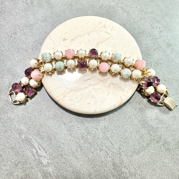 Ciner? Jewelry - Vintage Unsigned? Ciner Multi-Color Pastel Glass And Pearl Cabochon  Bracelet